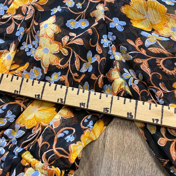 Old Navy Floral V-Neck Peasant Peplum Blouse Long Sleeve Size Medium - Picture 6 of 7